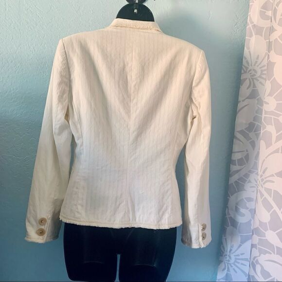 Banana Republic Cream Textured Blazer Size 6 - Picture 7 of 16